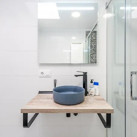 Calas C Y E Apartment *